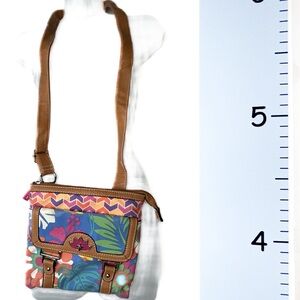 Lilly Bloom Floral Pastel Chevrons Crossbody Bag Small‎